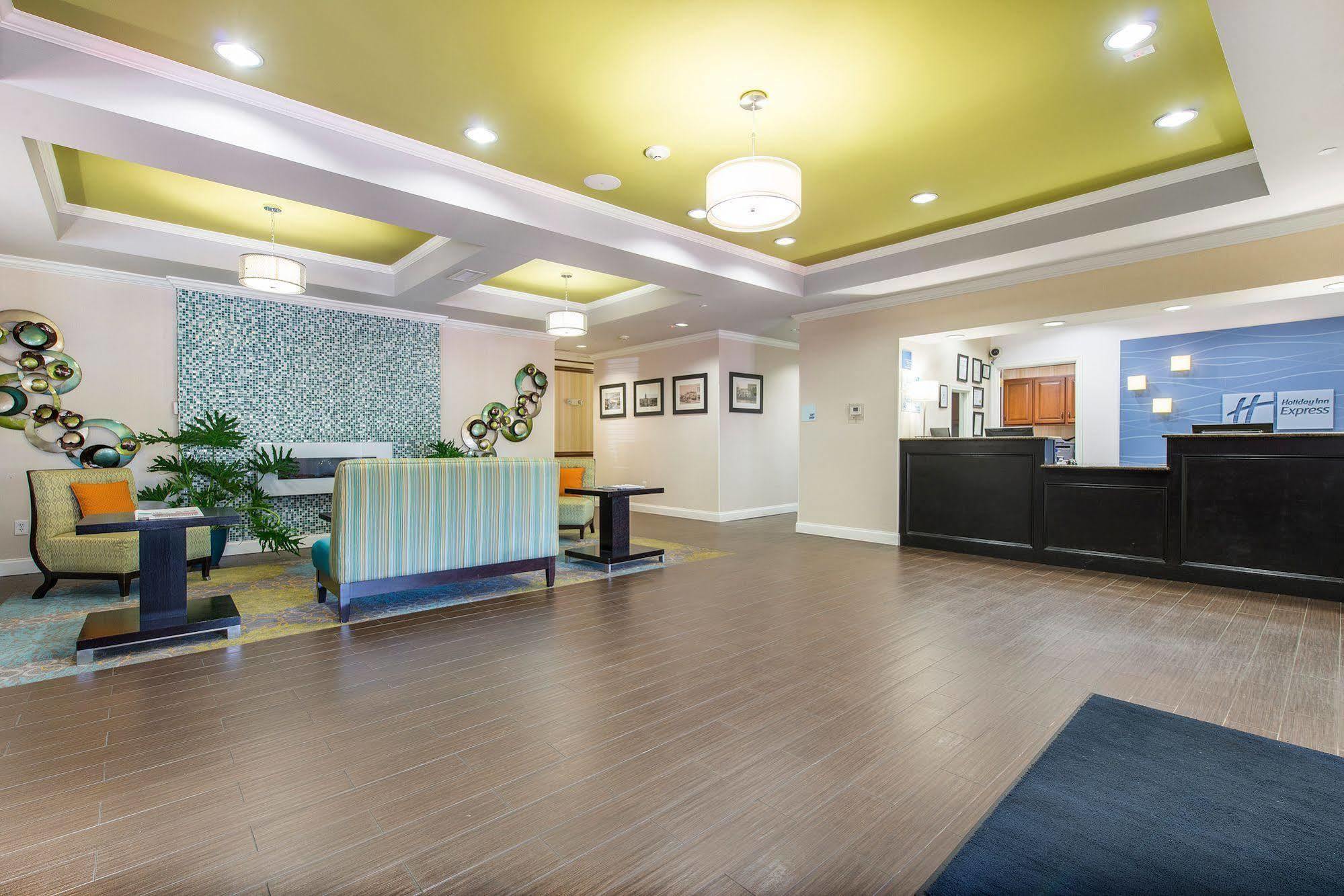 Holiday Inn Express Hotel & Suites Lagrange I-85 By Ihg Dış mekan fotoğraf